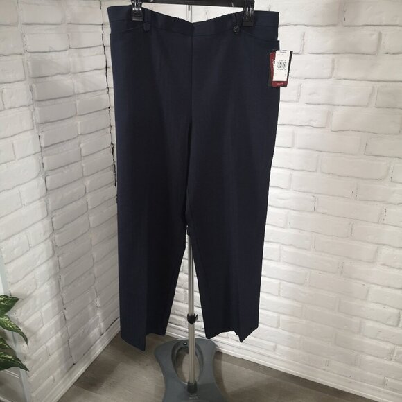 Tradition Pants - NWT Tradition Ladies Size 16 Petite Navy Stretch Pull On Style Pants